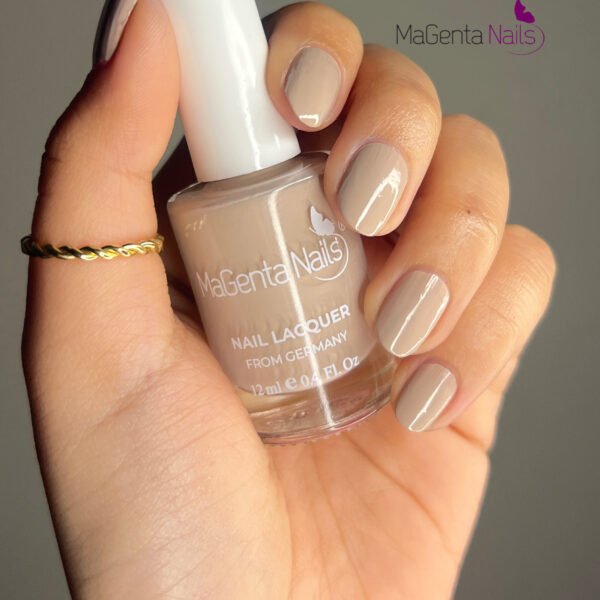 MAGENTA NAILS MAGENTA NAILS Nails 106 F2F-11676 – Nails in Egypt
