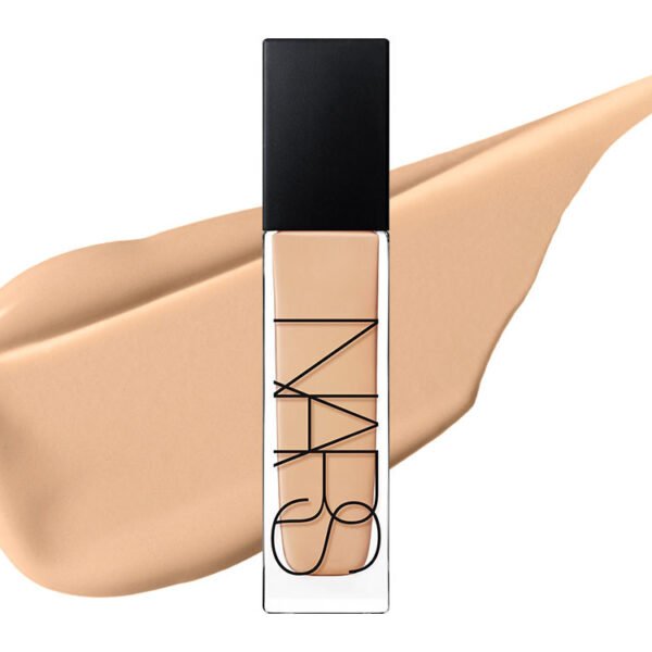 Natural Radiant Longwear Foundation Medium 1.2 - Patagonia