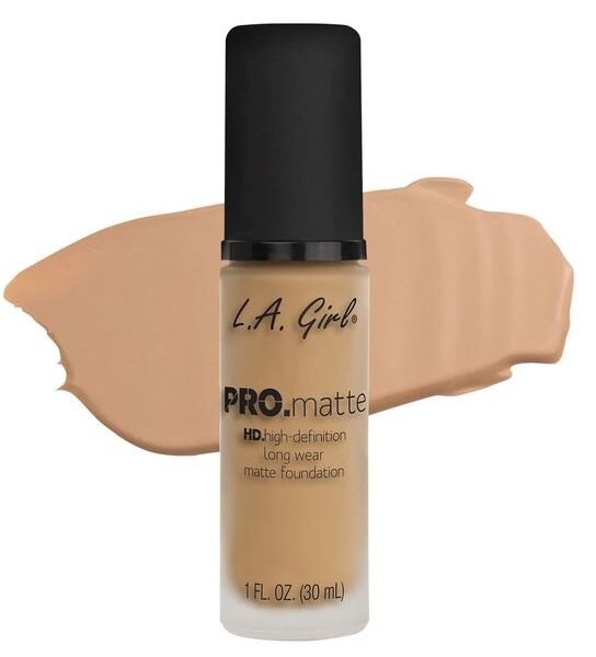 Foundation PRO Matte Soft Beige
