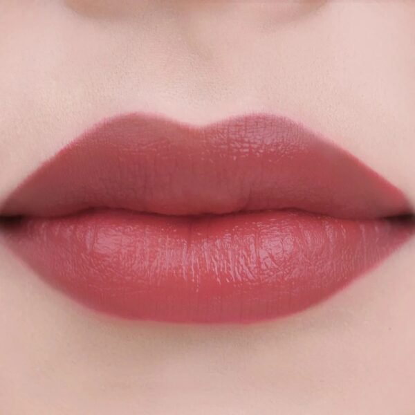 MOIRA Lip Crush (004, Heartbeat) – Lipstick in Egypt – view 2