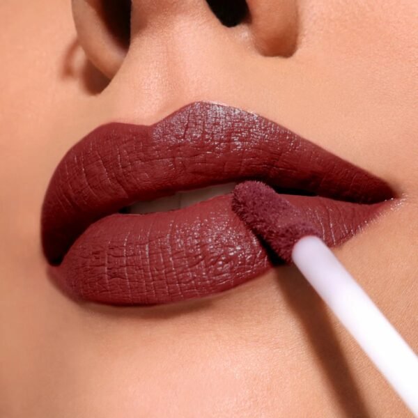 MOIRA Lip Divine Liquid Lipstick (015, Date Night) – Lipstick in Egypt – view 2