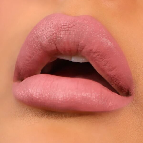 MOIRA Lip Divine Liquid Lipstick (020, Amused) – Lipstick in Egypt – view 2