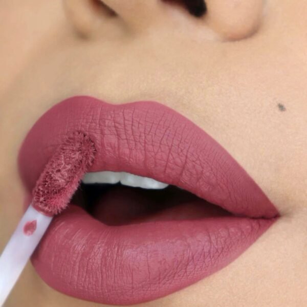 MOIRA Lips Liquid Matte (029, Diva) – Lipstick in Egypt – view 2