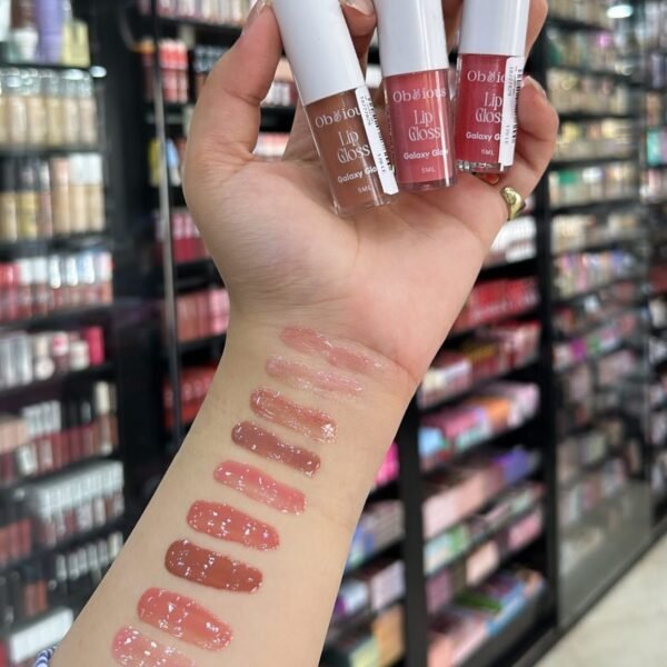 OBVIOUS Lip Gloss galaxy glow 110 – Lipstick in Egypt – view 2